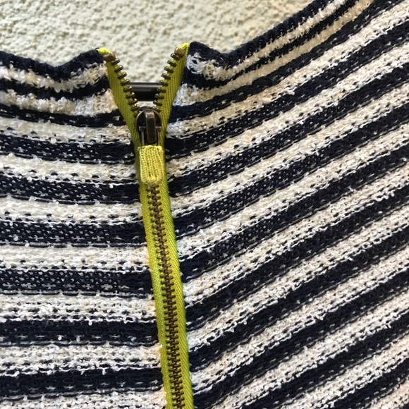 Anthropologie Monogram HWR Striped Top - Picture 7 of 8